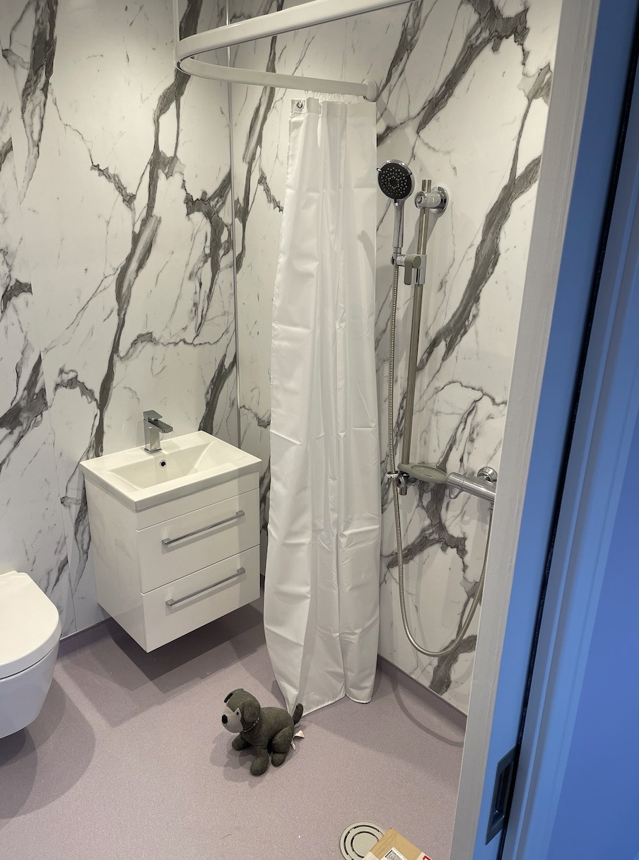 Custom Wet room in Edinburgh - wet room installation in Edinburgh